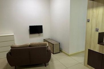 Dedaun Hijau (Greenfield Regency)