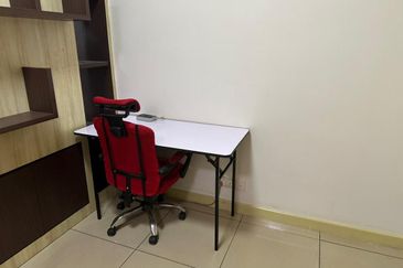 Dedaun Hijau (Greenfield Regency)