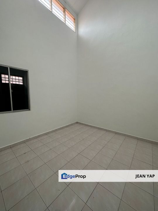 Taman Megah Pontian Single Storey, Johor, Pontian