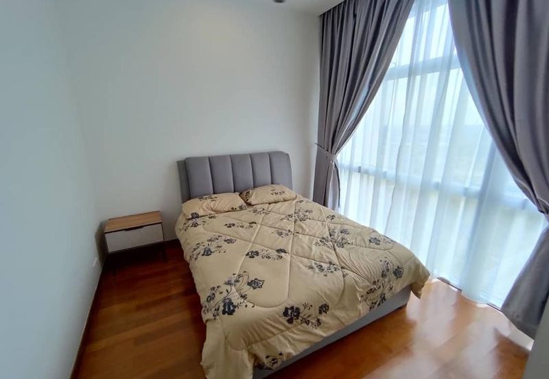 Paradiso Nuova Medini