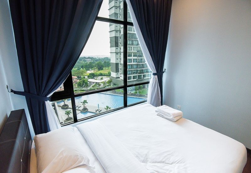 Paradiso Nuova Medini