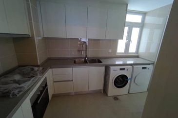 Paradiso Nuova Medini