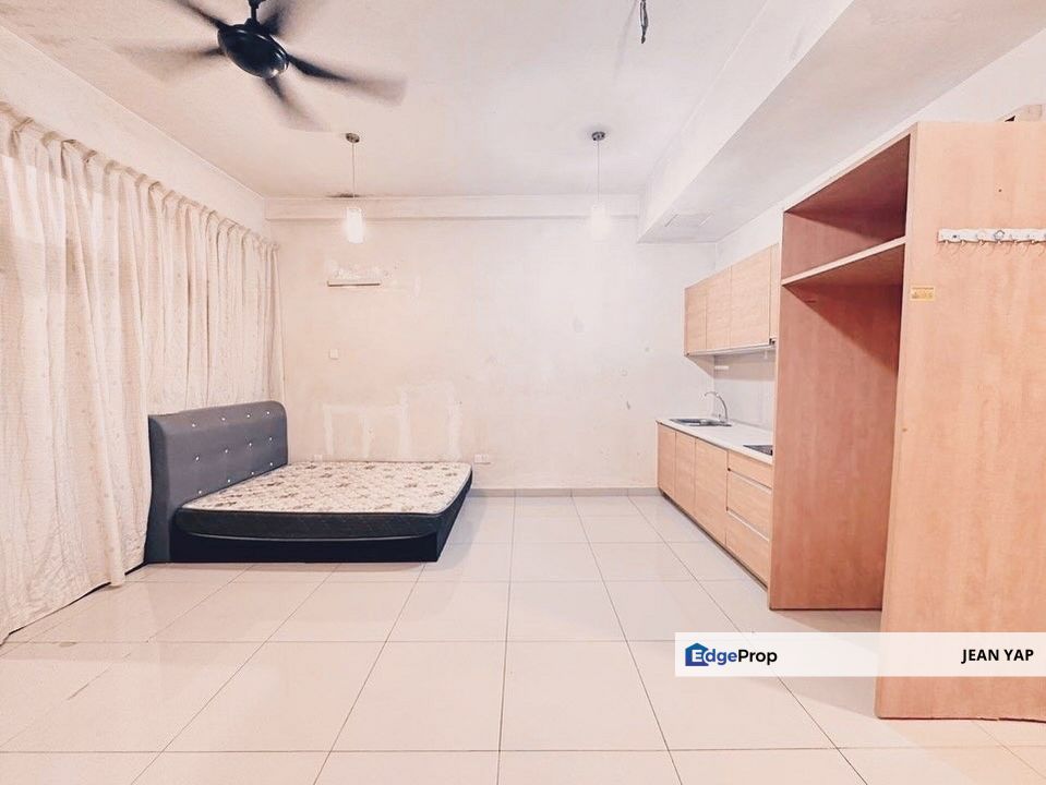 Palazio Mount Austin Studio Partial Furnished, Johor, Johor Bahru