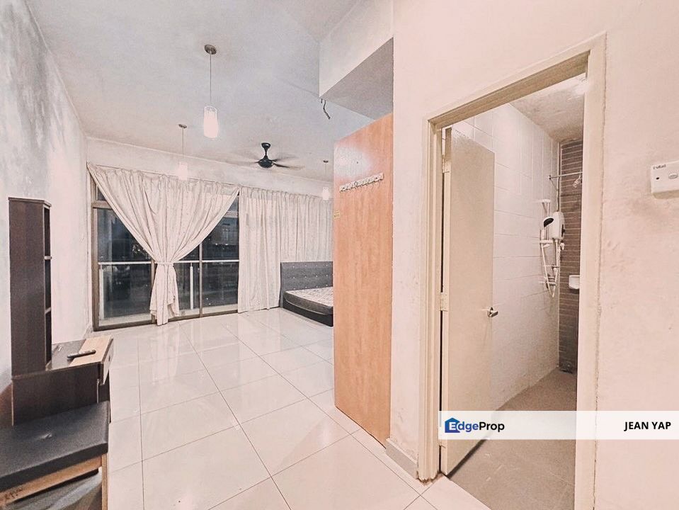 Palazio Mount Austin Studio Partial Furnished, Johor, Johor Bahru