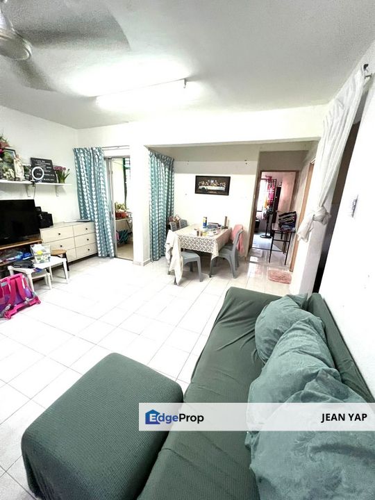 Pangsapuri Sri Intan 3BR Partial Furnished, Johor, Masai