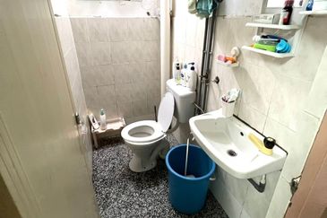 Pangsapuri Sri Intan, Bandar Baru Seri Alam