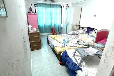 Pangsapuri Sri Intan, Bandar Baru Seri Alam