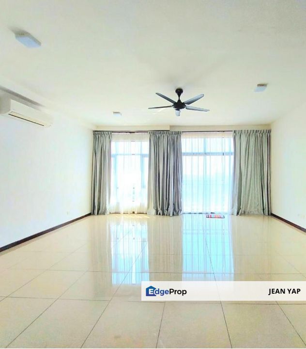 Molek Regency Studio High Floor Partial Furnished, Johor, Johor Bahru