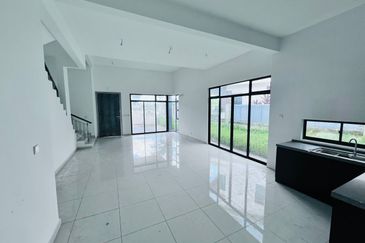 The Canal Garden North, Horizon Hills