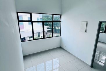 The Canal Garden North, Horizon Hills