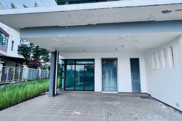 The Canal Garden North, Horizon Hills