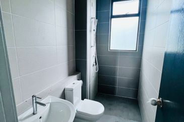 The Canal Garden North, Horizon Hills