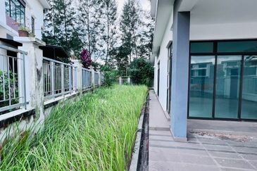 The Canal Garden North, Horizon Hills