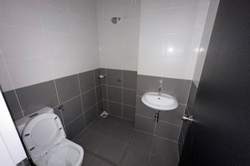 Tate Dalton @ Eco Botanic 2