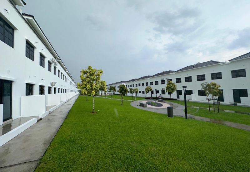 Tate Dalton @ Eco Botanic 2