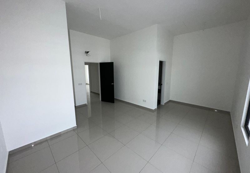 Tate Dalton @ Eco Botanic 2