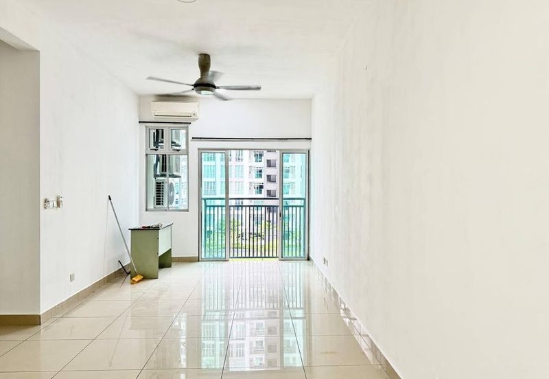 Meridin Bayvue Apartment