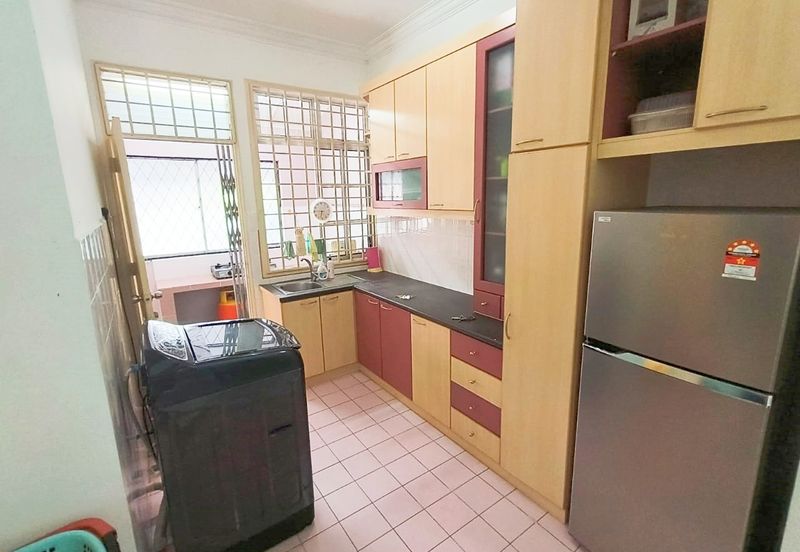 Taman Sutera Perling