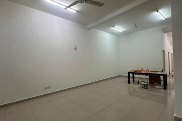 Austin Residence @Taman Mount Austin