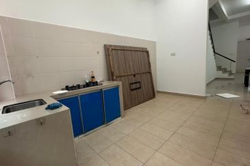 Austin Residence @Taman Mount Austin