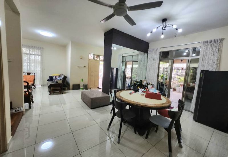 Taman Austin Heights