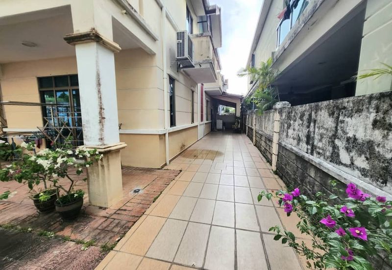 Taman Austin Heights