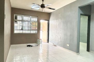 Villa Krystal, Bandar Selesa Jaya