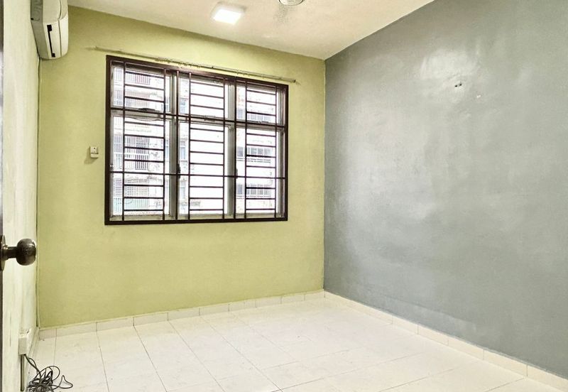 Villa Krystal, Bandar Selesa Jaya