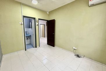 Villa Krystal, Bandar Selesa Jaya