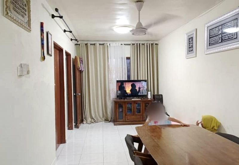 Flat Tasek 64, Bandar Baru Seri Alam