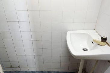 Flat Tasek 64, Bandar Baru Seri Alam