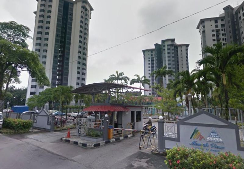 Mewah View Luxurious Apartments