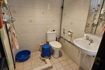 Mewah View Luxurious Apartments