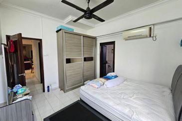 Mewah View Luxurious Apartments