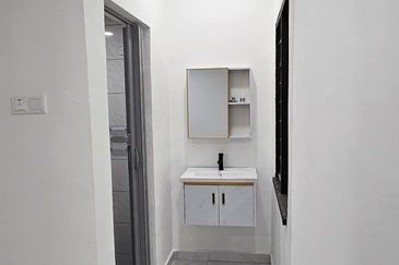 Bandar Baru Seri Alam