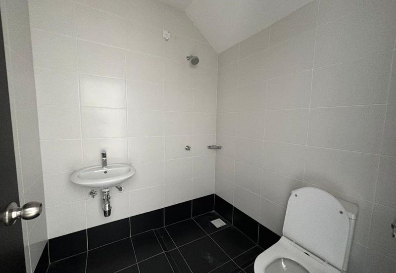 Tate Dalton @ Eco Botanic 2