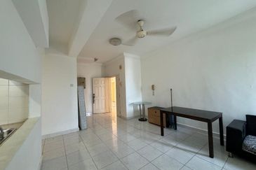 The Country Towers Condominium