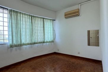 The Country Towers Condominium