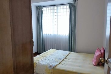 The Country Towers Condominium