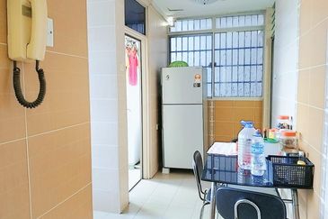 The Country Towers Condominium