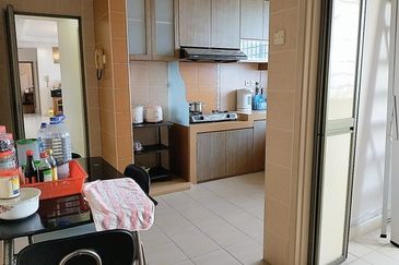 The Country Towers Condominium