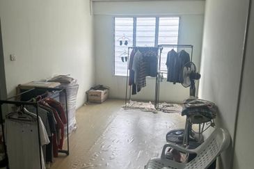 Sri Lanang Flat (Rumah Pangsa Sri Lanang)