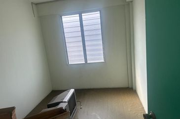 Sri Lanang Flat (Rumah Pangsa Sri Lanang)