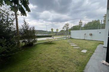 Citrine Residenz Seri Alam