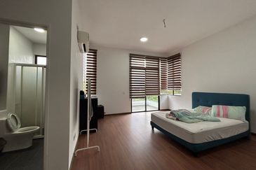 Garden Villa @ Bukit Indah 2