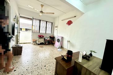 Flat Taman Ungku Tun Aminah