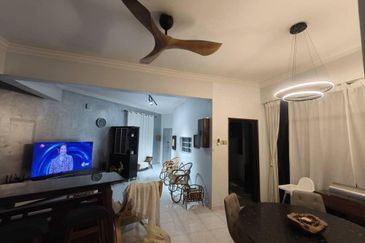 Mewah View Luxurious Apartments