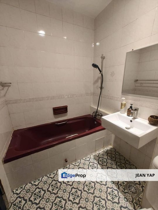 Mewah View Luxurious Apt 4BR, Johor, Johor Bahru