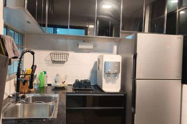 Mewah View Luxurious Apartments