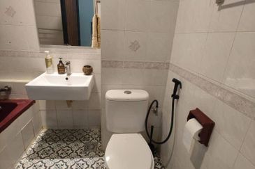 Mewah View Luxurious Apartments